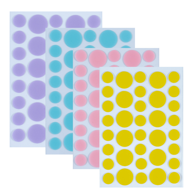 Patchs hydrocolloïdes colorés contre l'acné